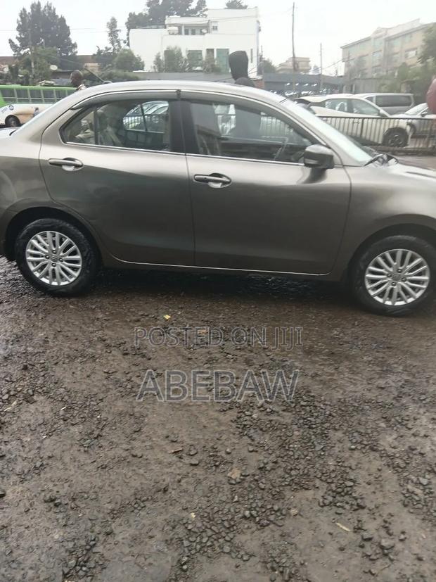 Suzuki Dzire 2022 Gray