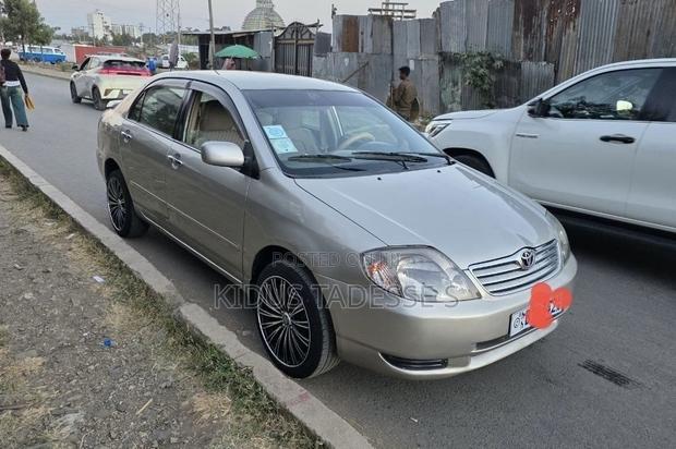 Toyota Corolla Sedan Automatic 2003 Silver