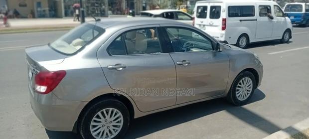 Suzuki Dzire 2022 Silver