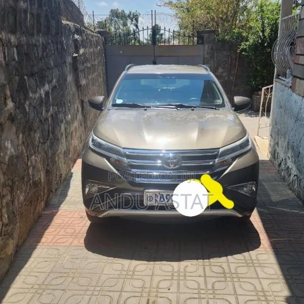 Toyota Rush 2021 Gray
