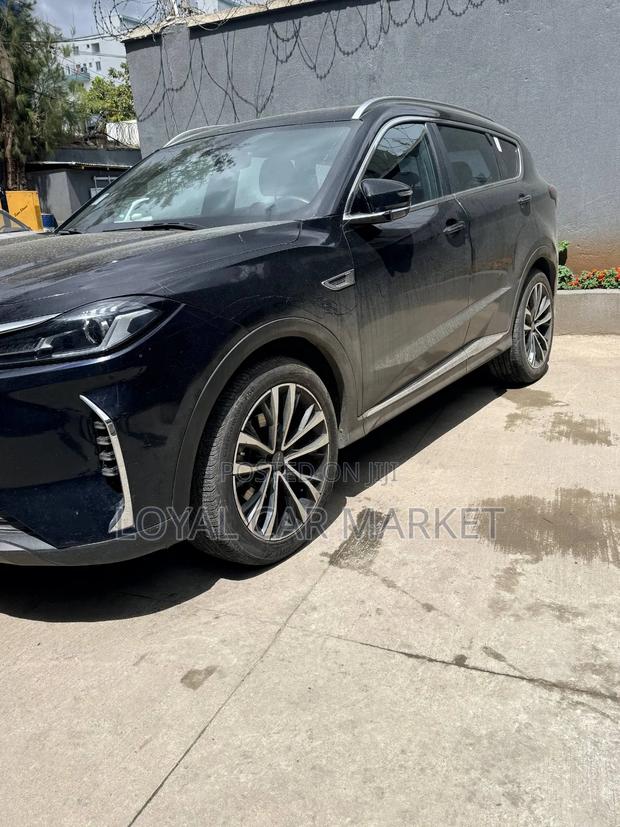 Jetour X70 Plus 2022 Black