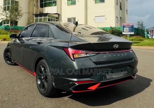Hyundai Avante 2021 Gray
