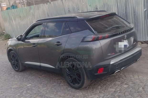 Peugeot 2008 2023 Gray