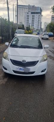 Toyota Yaris 2011 White for sale