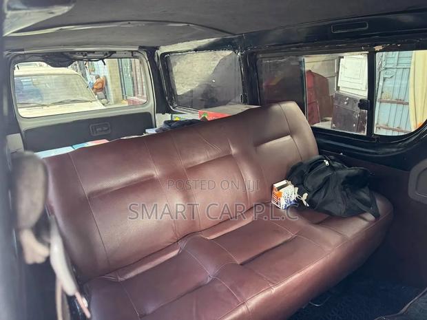 Toyota Hilux Surf 2007 White