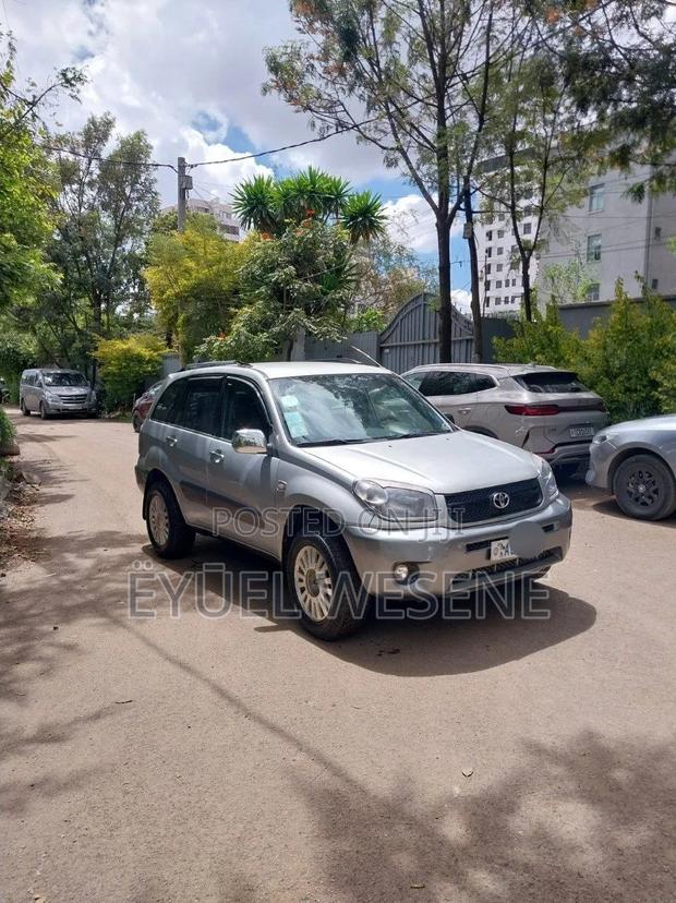 Toyota RAV4 2005 Silver