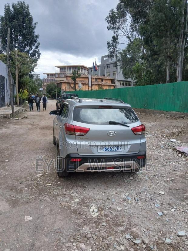 Hyundai Creta 2019 Silver
