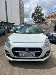 Suzuki Swift 2021 White for sale