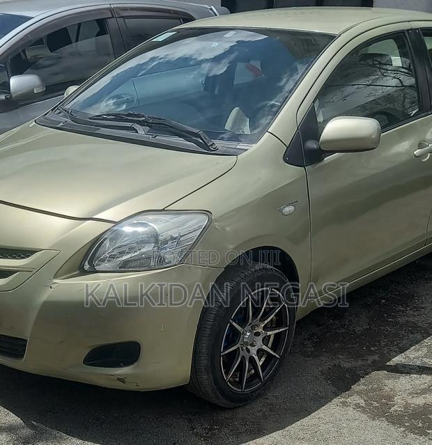 Toyota Yaris 2007 Yellow