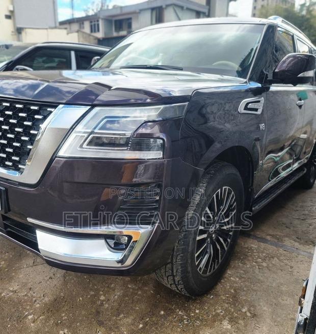 Nissan Patrol 2017 Matt Black