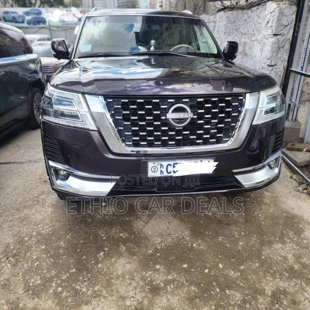 Nissan Patrol 2017 Matt Black
