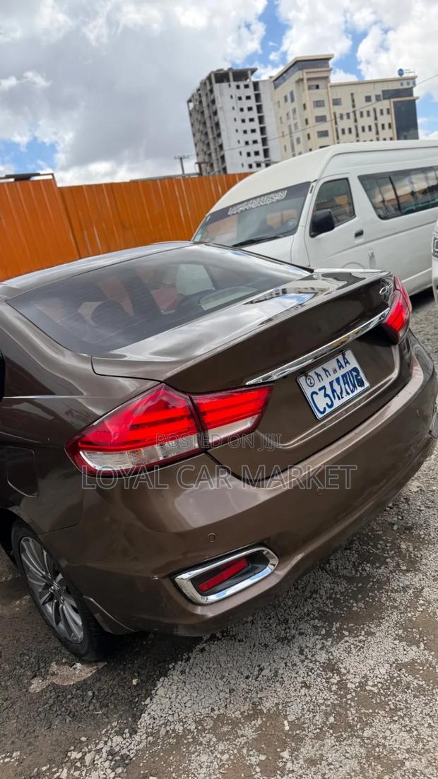Suzuki Ciaz 2022 Brown