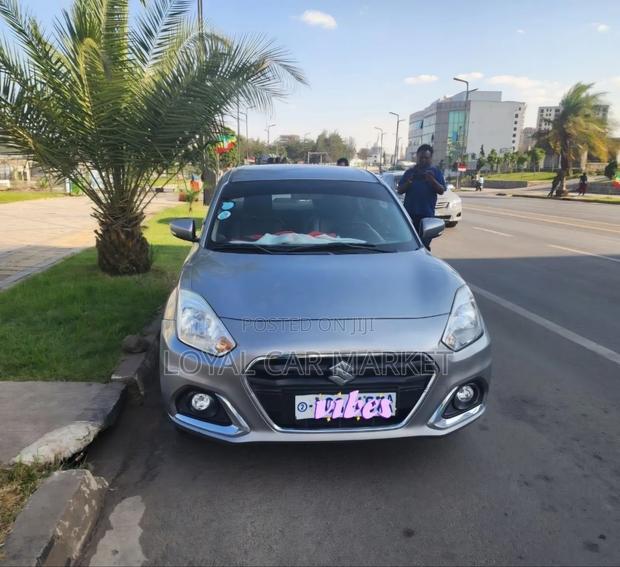 Suzuki Dzire 2021 Silver