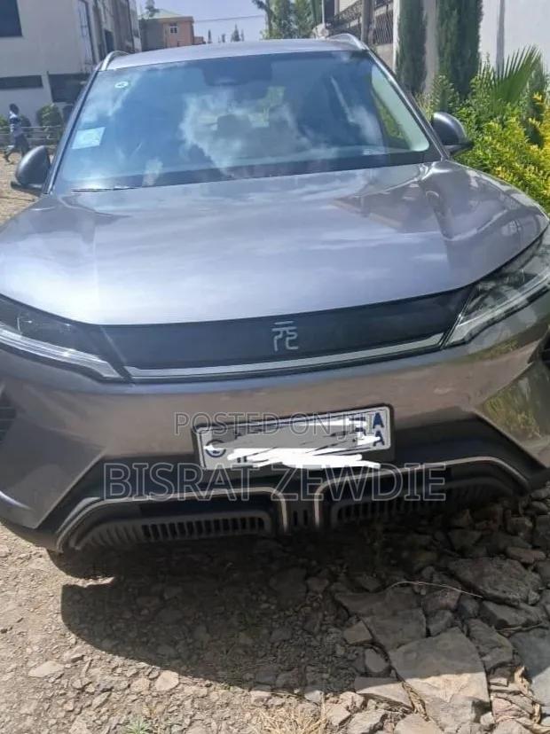 BYD Yuan Up 2024 Gray