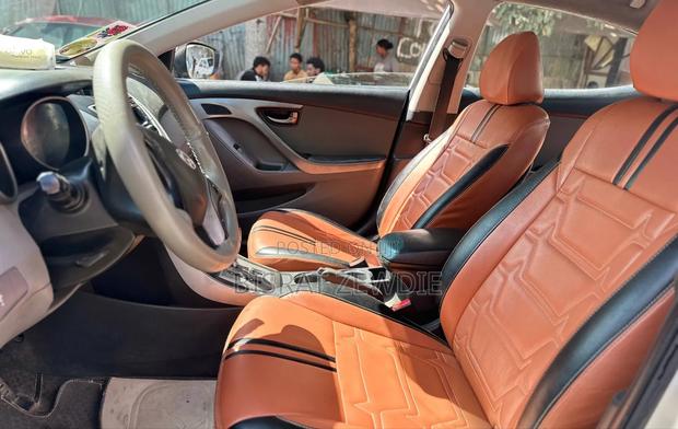 Hyundai Elantra 2013 Silver