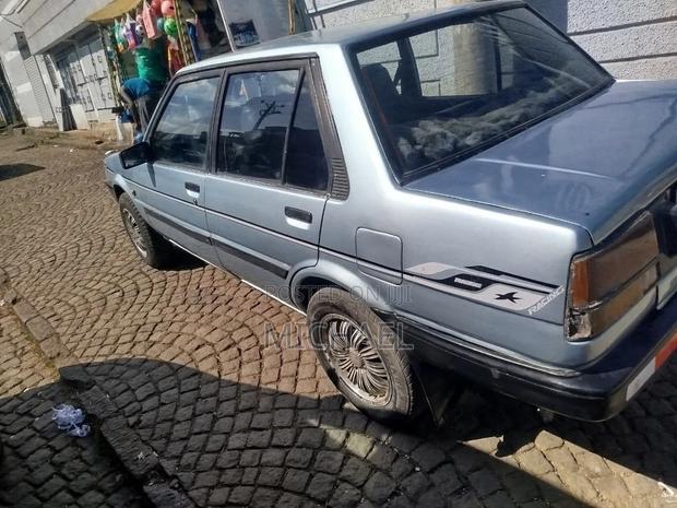 Toyota Corolla 1985 Gray