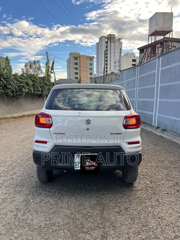 Suzuki S-Presso 2021 White