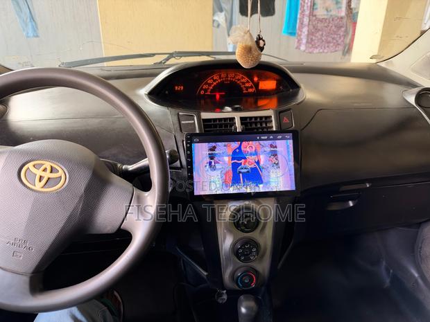 Toyota Yaris 2009 Black