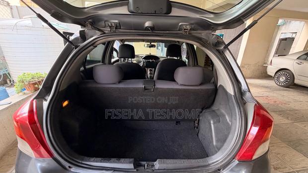 Toyota Yaris 2009 Black