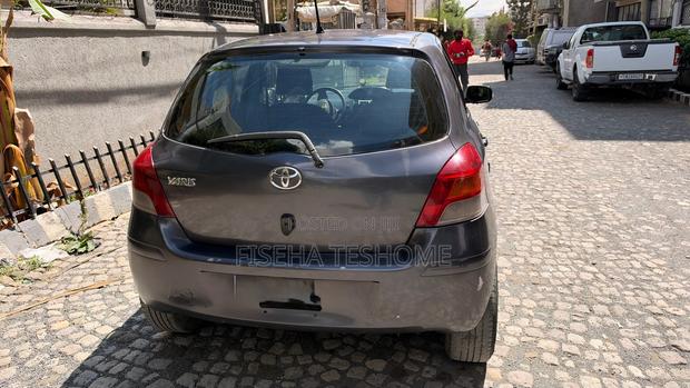Toyota Yaris 2009 Black