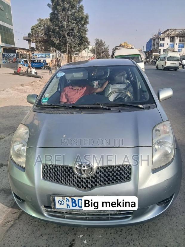 Toyota Yaris 2006 Silver