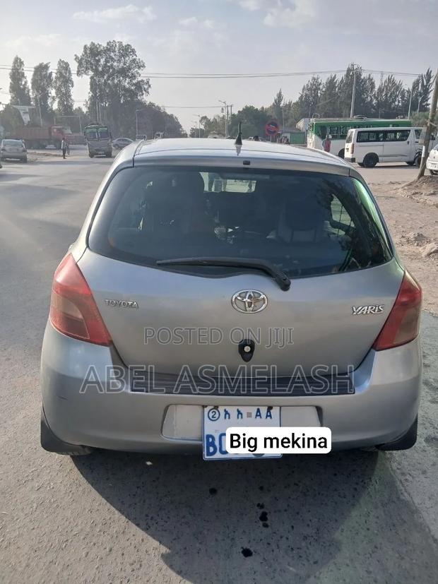 Toyota Yaris 2006 Silver