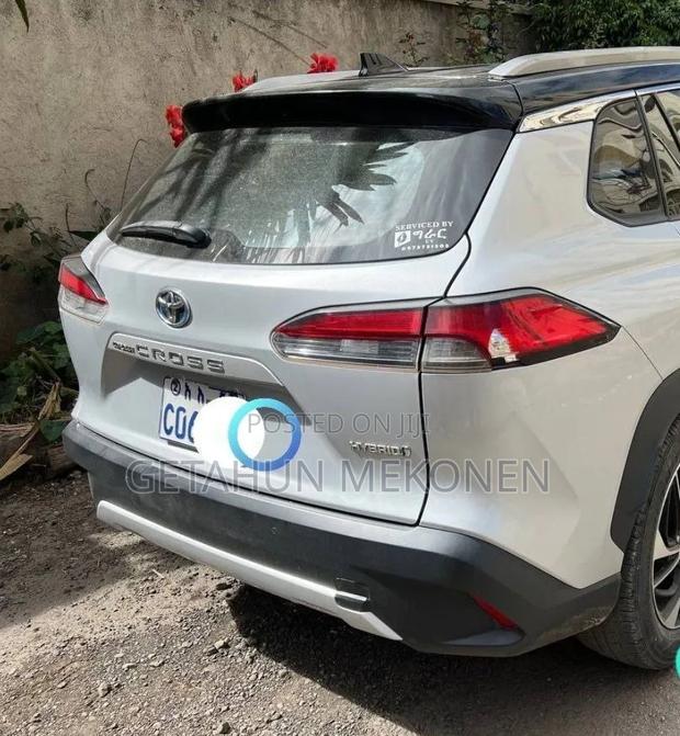 Toyota Corolla Cross 2023 Silver