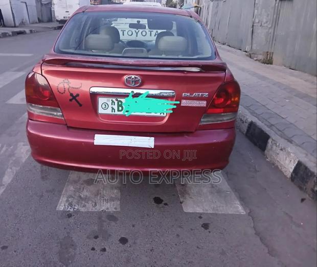 Toyota Platz 2005 Red