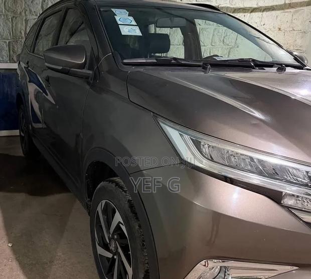 Toyota Rush 2021 Brown