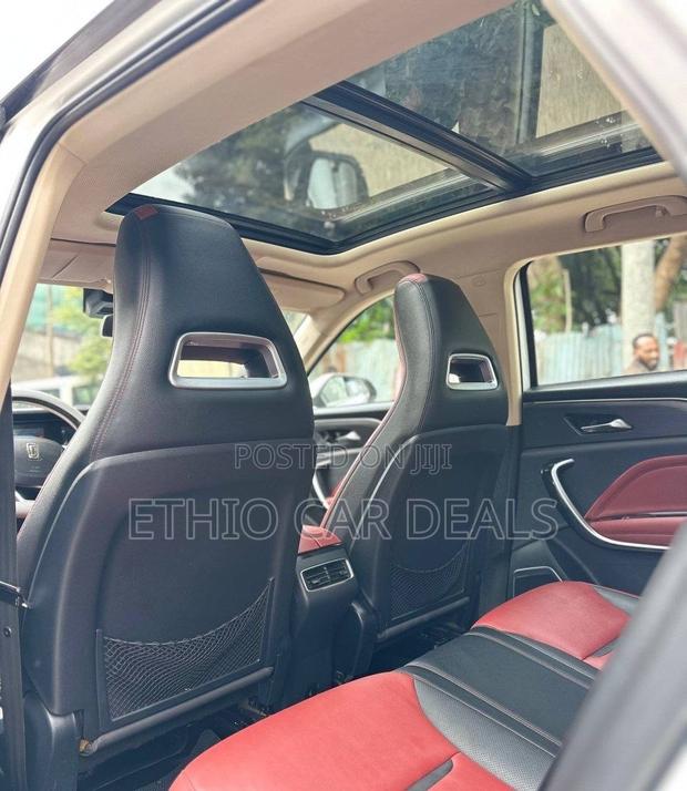 Bestune T77 1.2 FWD 2022 White