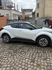 Toyota C-HR 2023 White for sale