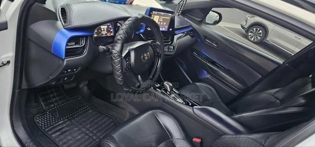 Toyota C-HR 2023 White