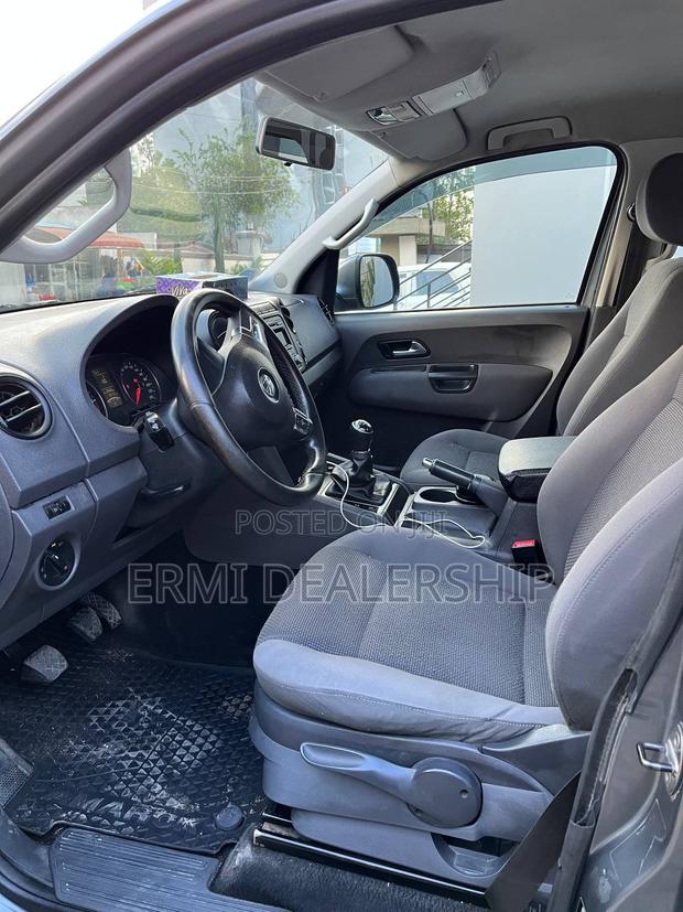 Volkswagen Amarok 2014 Gray