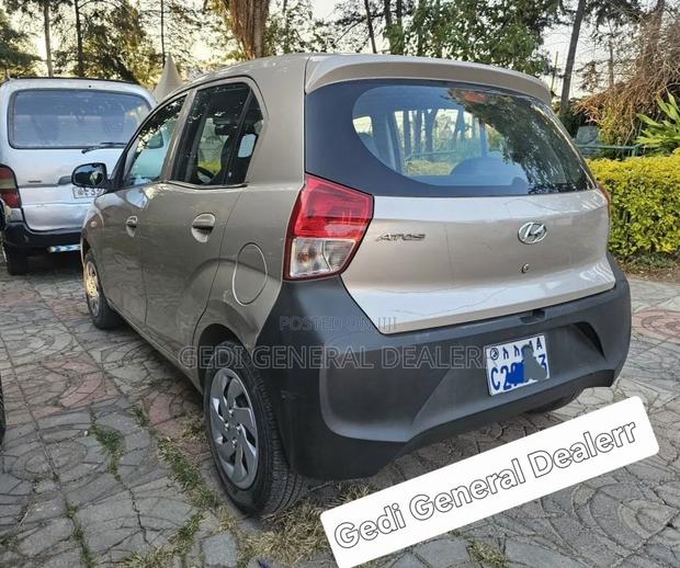 Hyundai Atos 2022 Gold