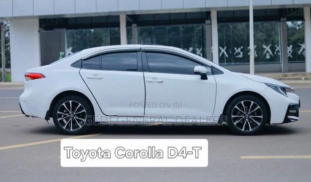 Toyota Levin 2022 White
