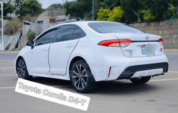 Toyota Levin 2022 White