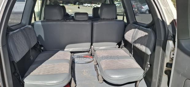 Toyota Land Cruiser Prado 2009 White