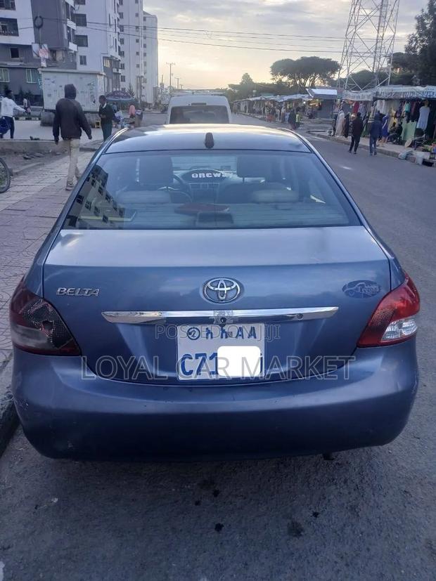 Toyota Yaris 2008 Gray