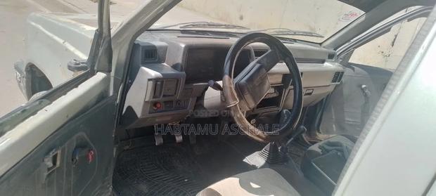 Mitsubishi L200 1995 Silver