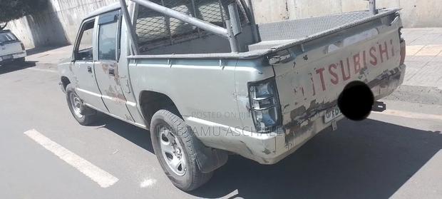 Mitsubishi L200 1995 Silver