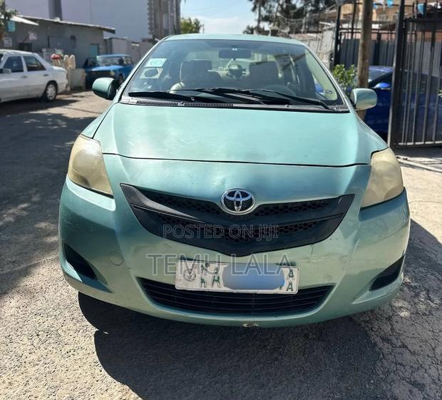 Toyota Yaris 2007 Green