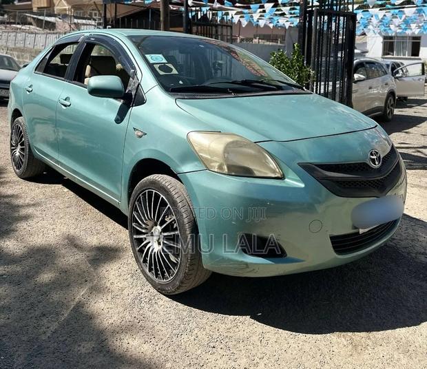 Toyota Yaris 2007 Green