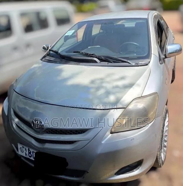 Toyota Yaris 2006 Silver