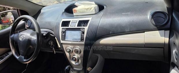 Toyota Yaris 2006 Silver