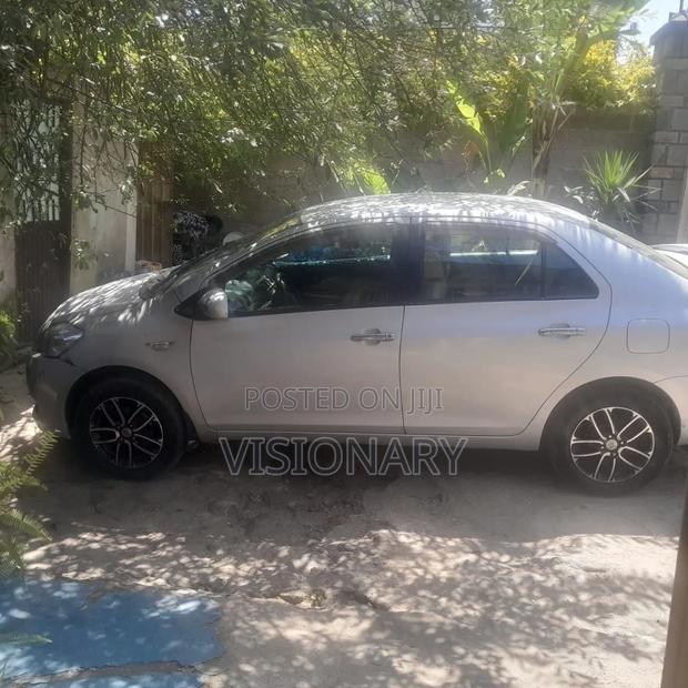 Toyota Yaris 2007 Silver