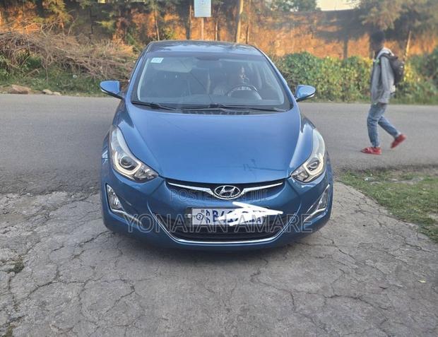 Hyundai Avante 2015