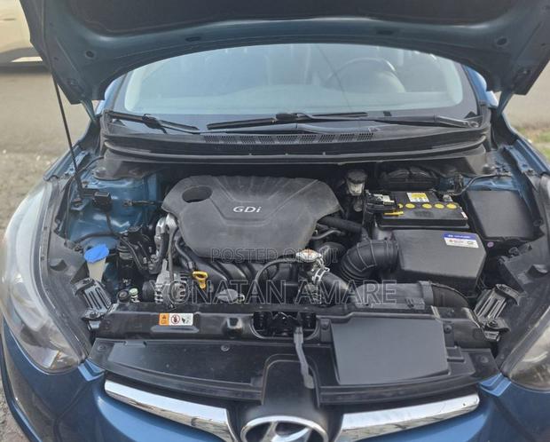Hyundai Avante 2015