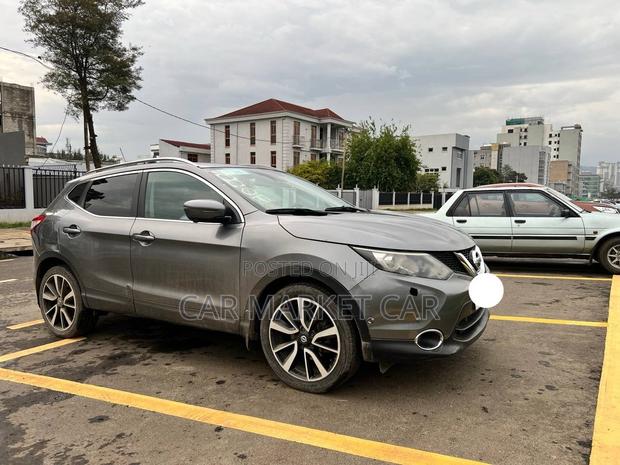Nissan Qashqai 2017 Gray