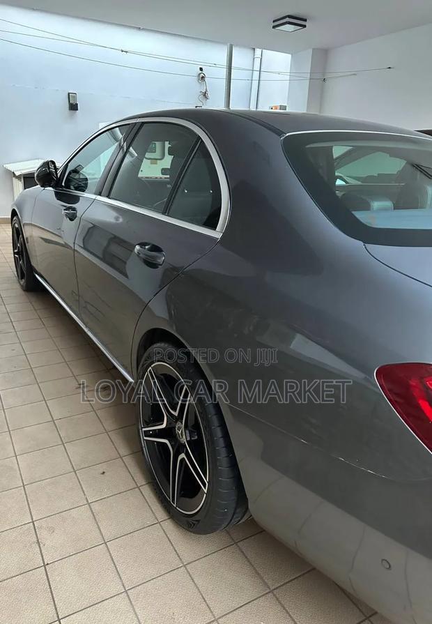 Mercedes-Benz E-Class 2018 Gray