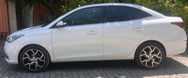 Changan Alsvin 2022 White